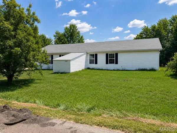 31040 Palmyra RD, Warrenton, MO 63383