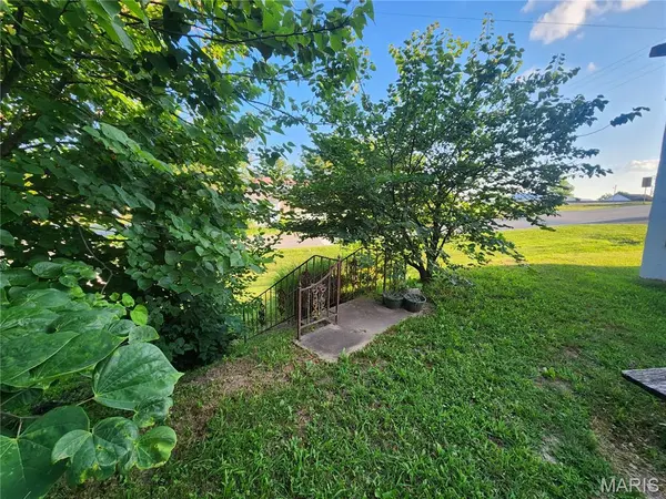 Address not disclosed, Conway, MO 65632