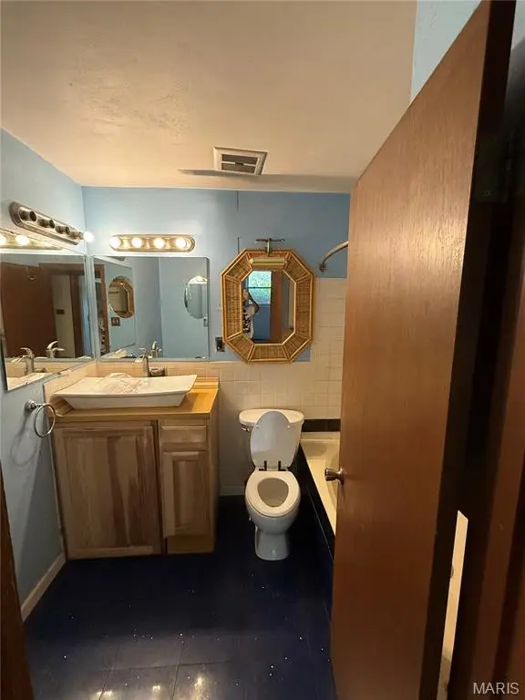 3424 San Sevilla CT, Bridgeton, MO 63044