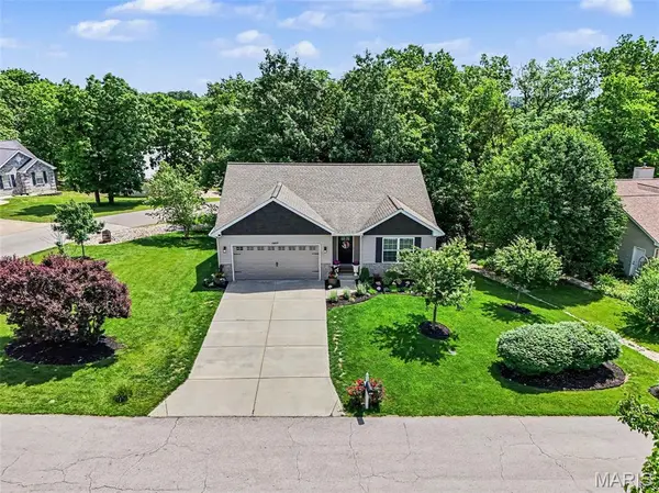 10897 Mulberry DR, Foristell, MO 63348
