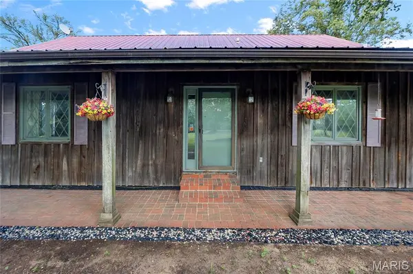 132 County Highway 505, Benton, MO 63736