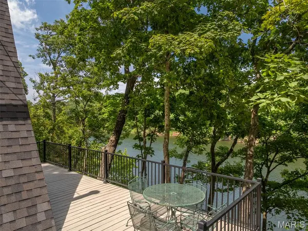 146 W Innsbrook Circle DR, Innsbrook, MO 63390