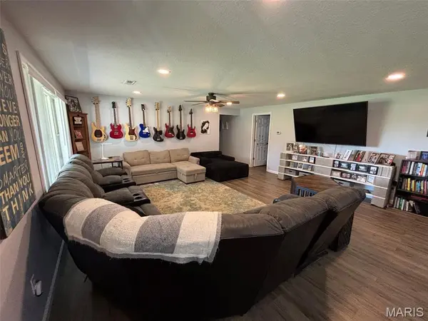 22278 State Highway 156, Ewing, MO 63440