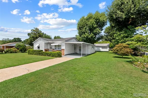 2208 South AVE, Kennett, MO 63857