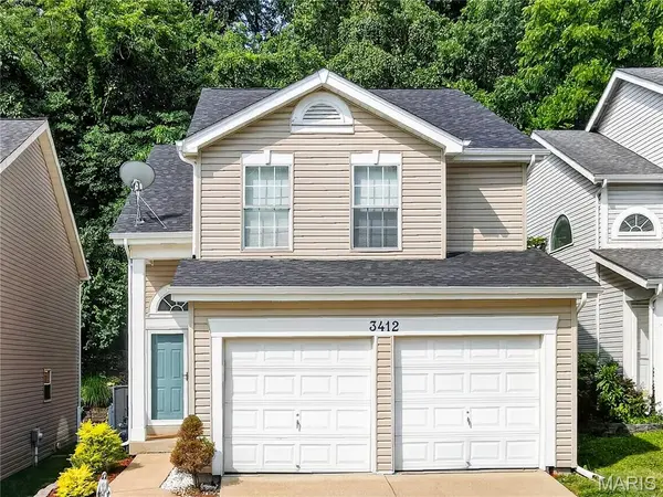 3412 Charleston Place CT, Manchester, MO 63088