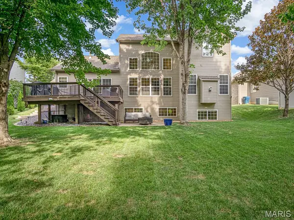 3333 Karros CT, Edwardsville, IL 62025