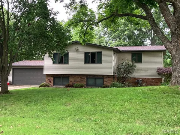 103 Walnut ST,  Damiansville,  IL 62215