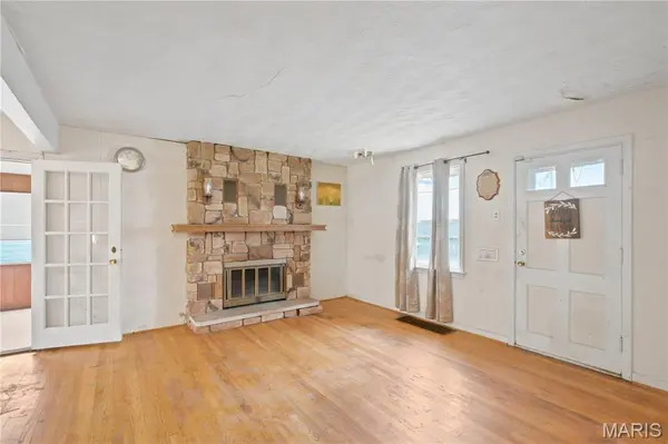 9535 Mackenzie RD, Affton, MO 63123