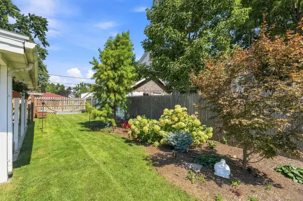 626 E Division ST, Lockport, IL 60441