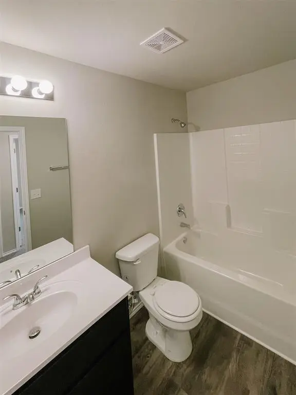 9428 NW 122nd TER, Yukon, OK 73099
