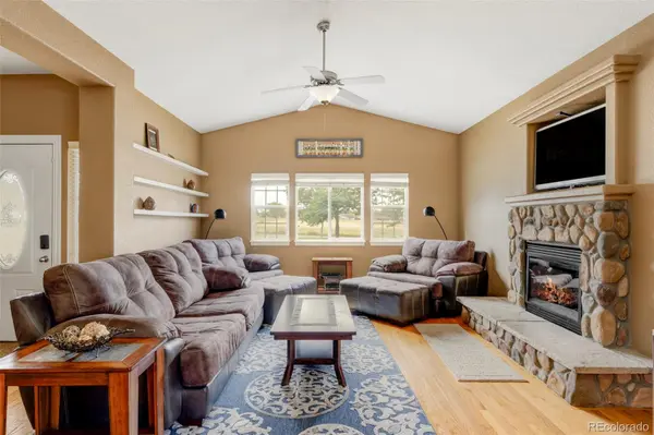 6679 14th ST, Frederick, CO 80530