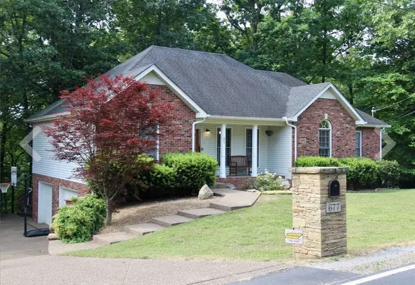 677 Lone Oak Dr,  Pegram,  TN 37143
