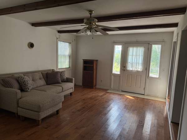 2109 Willow Grove Hwy, Allons, TN 38541