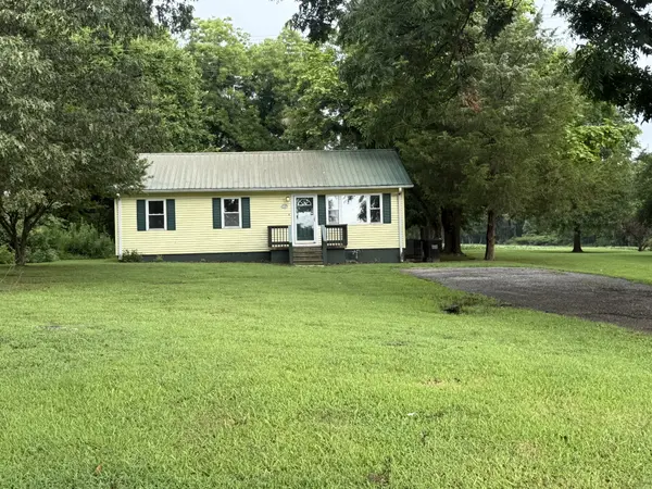 7011 Poplar Corner Rd, Bells, TN 38006