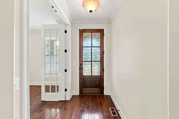 5128 Mountainbrook Cir, Hermitage, TN 37076
