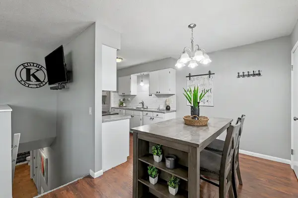 405 N Young St, Wichita, KS 67212