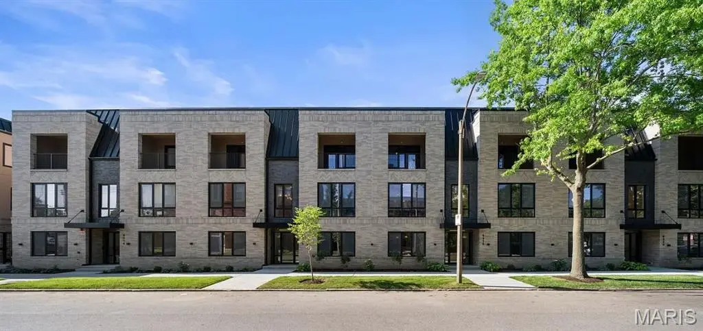 1401 Tower Grove AVE #2B, St Louis, MO 63110