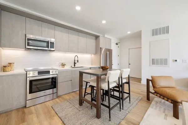 4315 S Congress Ave #411, Austin, TX 78745