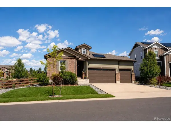 7266 S Robertsdale, Aurora, CO 80016
