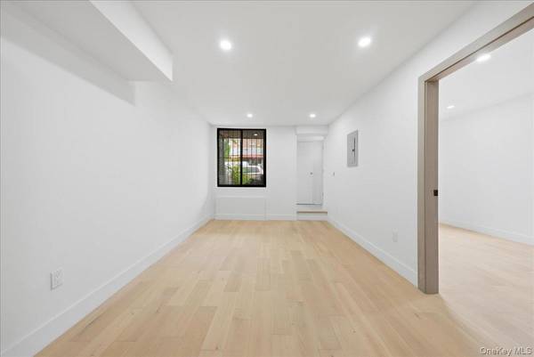 122 E 46th ST, Brooklyn, NY 11203