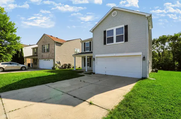 8411 Centenary DR, Camby, IN 46113