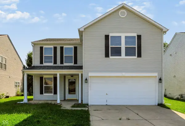 8411 Centenary DR, Camby, IN 46113