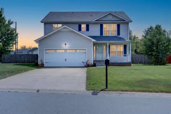 1432 Addison Dr, Clarksville, TN 37042