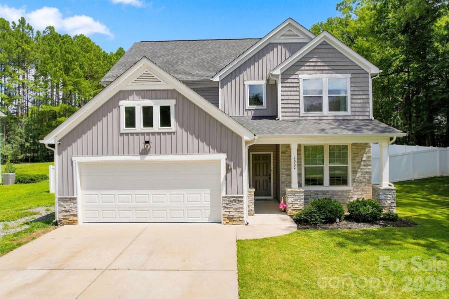 2902 Oakdale RD, Charlotte, NC 28216