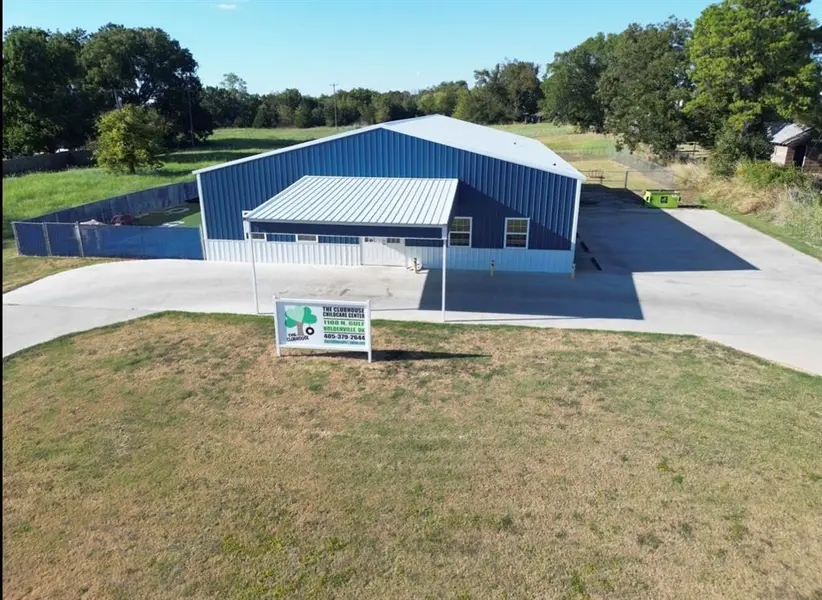 1108 N Gulf, Holdenville, OK 74848