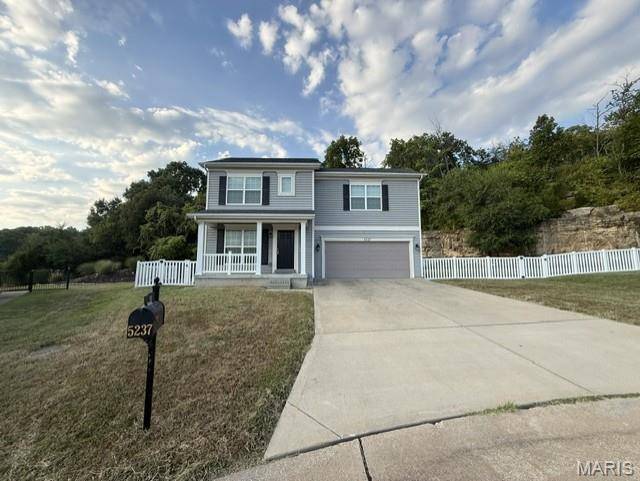 5237 N Bellerieve LN, Imperial, MO 63052