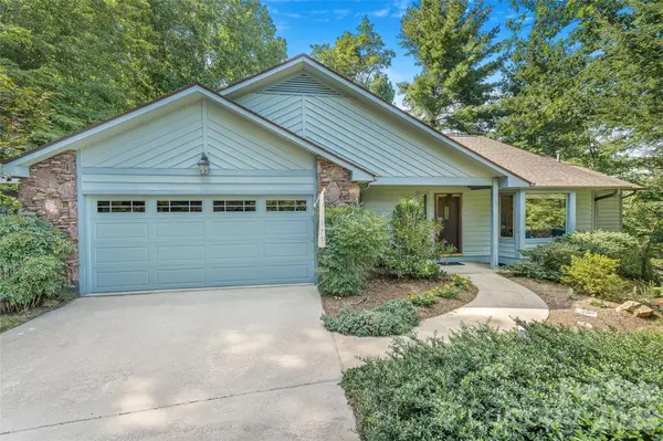 31 Hillcreek DR, Asheville, NC 28804
