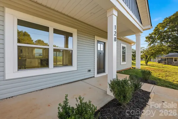 128 N Main ST, Granite Falls, NC 28630