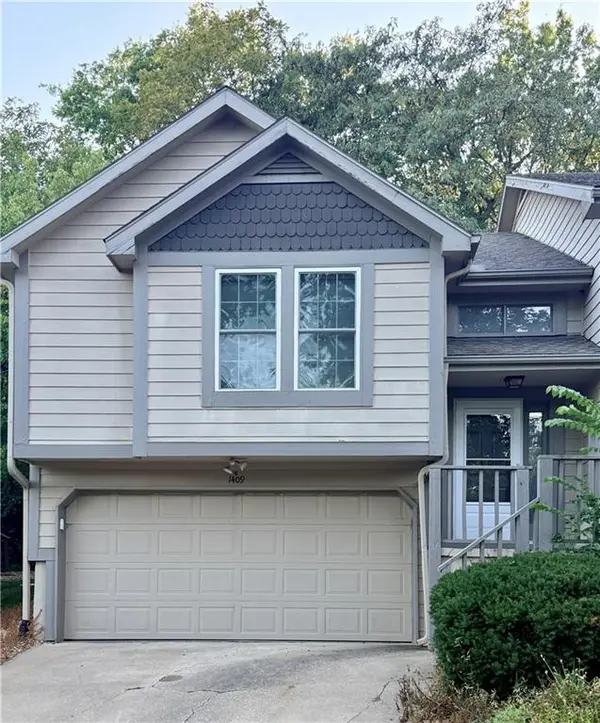 1409 Lawrence AVE #C, Lawrence, KS 66049