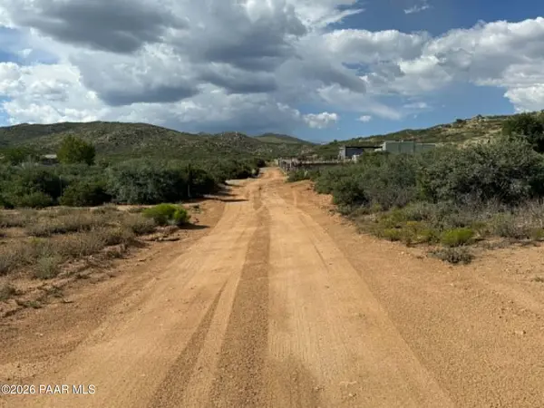 1925 N Gallian Fox, Dewey-humboldt, AZ 86327