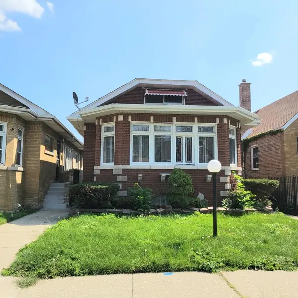 7653 S Honore ST, Chicago, IL 60620