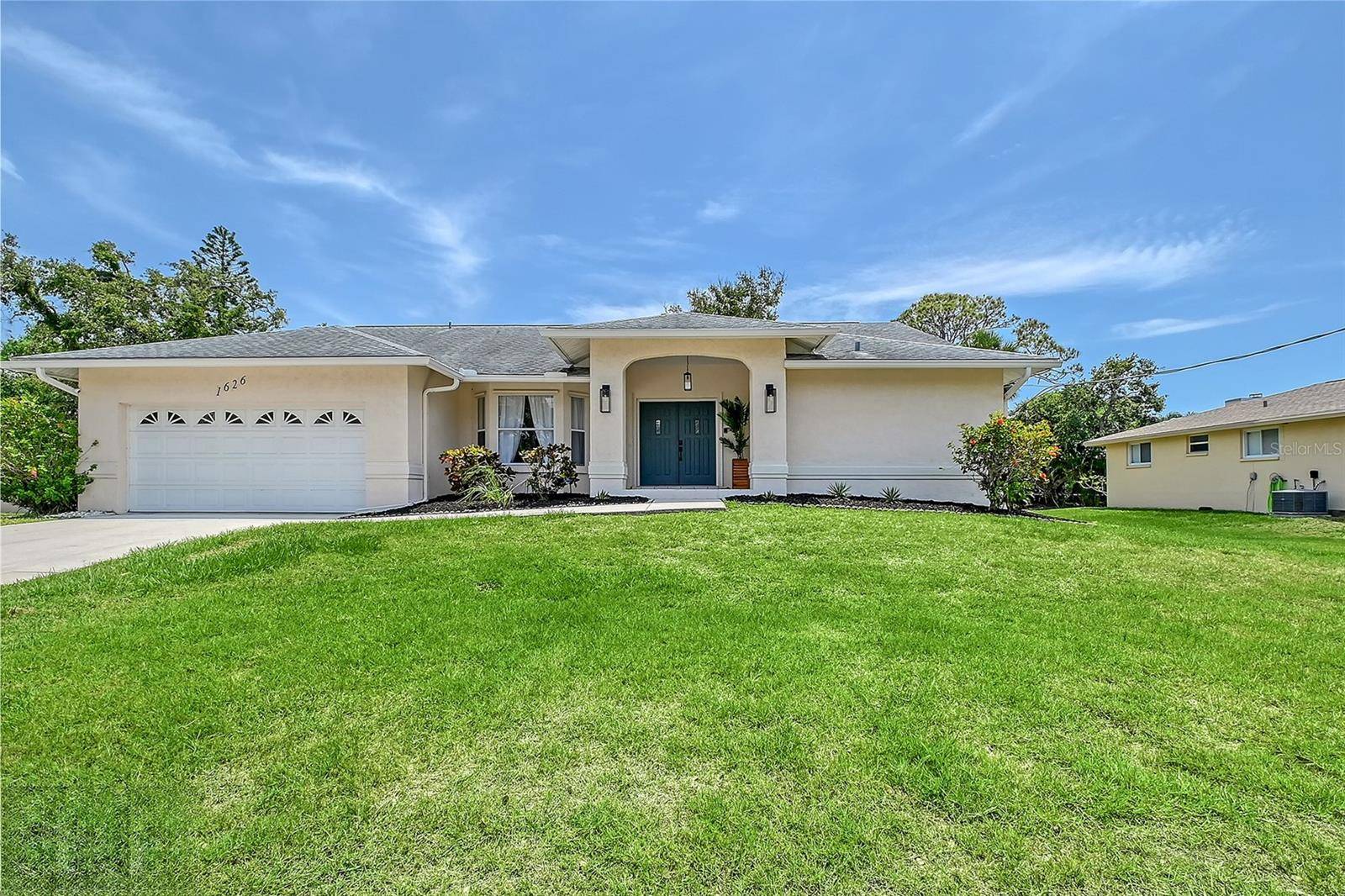 1626 RIDGEWOOD LN, Sarasota, FL 34231