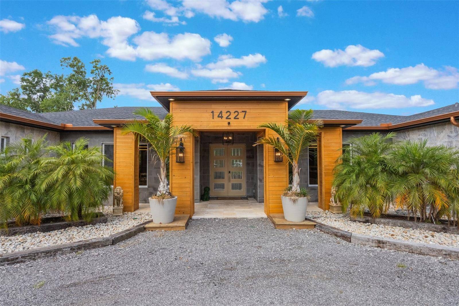 14227 COUNTY ROAD 455, Clermont, FL 34711