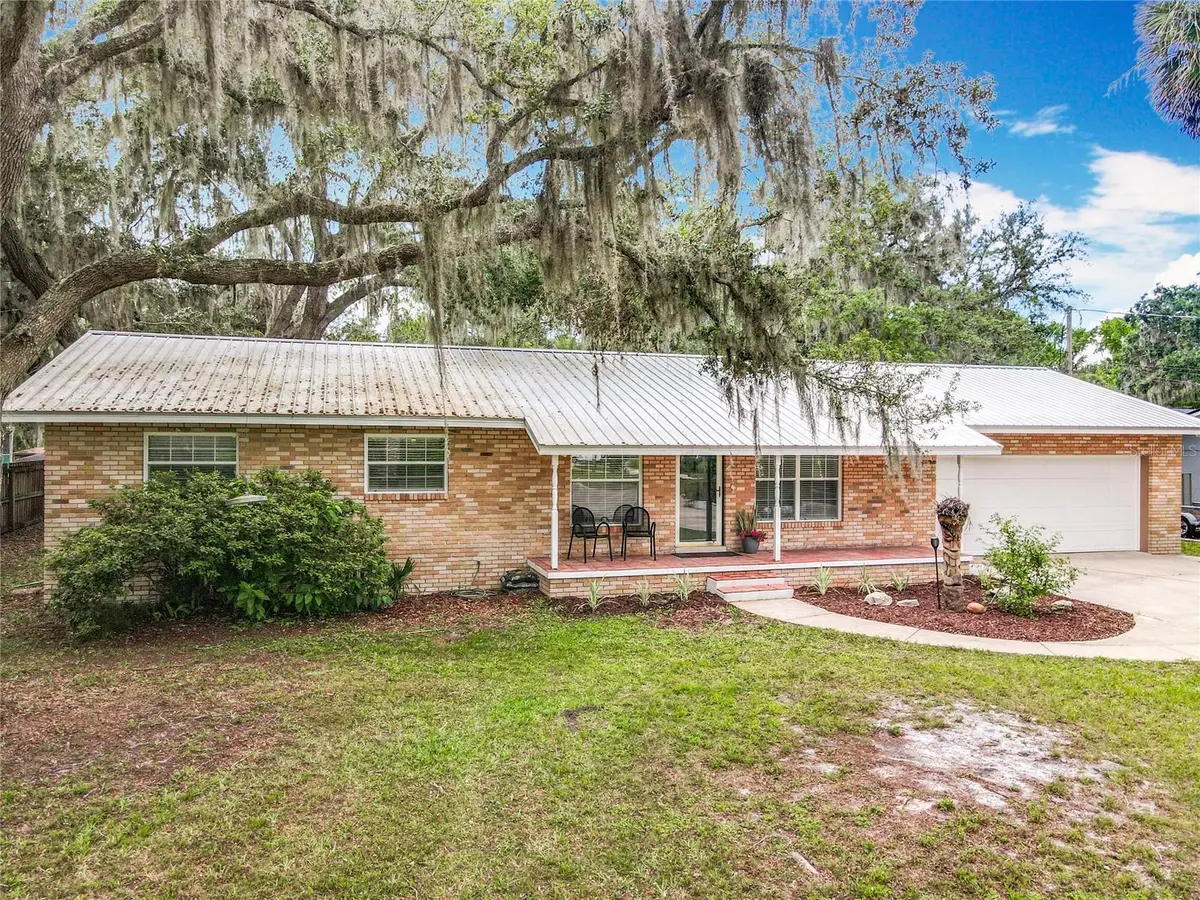 2216 RIVER RIDGE RD, Deland, FL 32720
