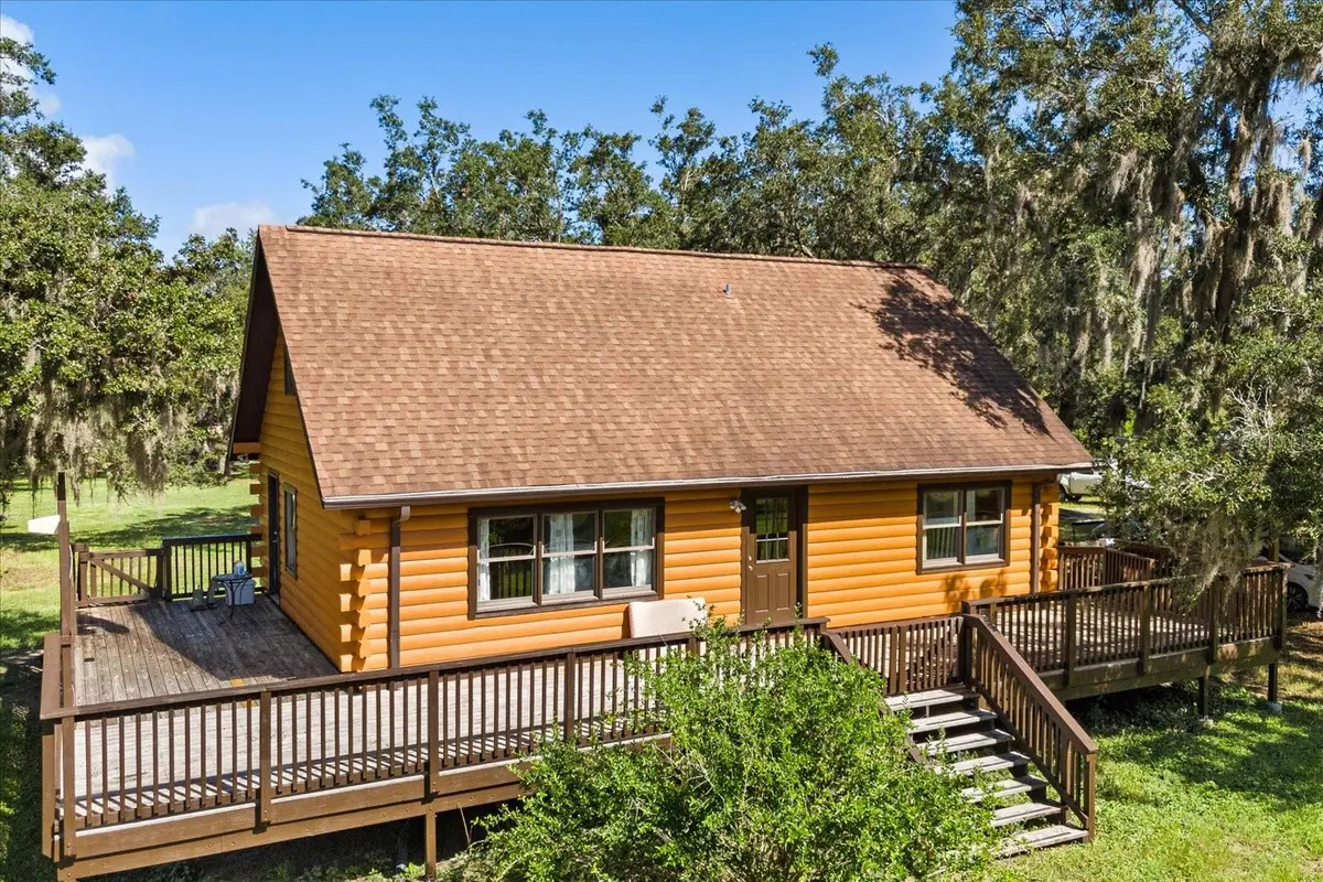 22519 ROBBINS RD, Astatula, FL 34705