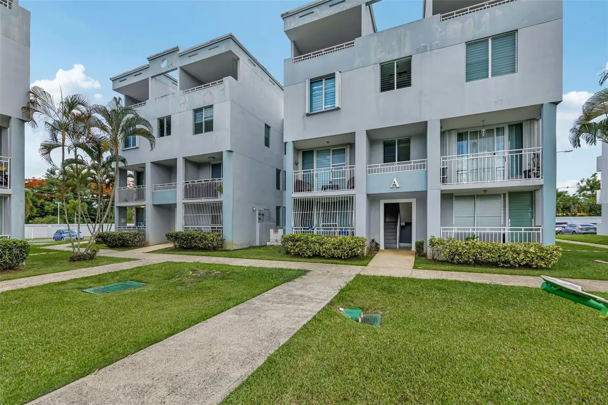 . CONDOMINIO VISTA REAL 1 #A-107, Caguas, PR 00725