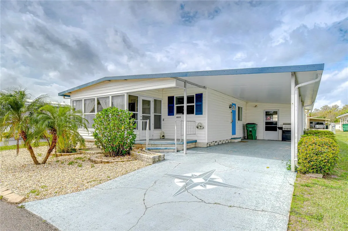 6833 SUNNIDALE DR, Zephyrhills, FL 33542
