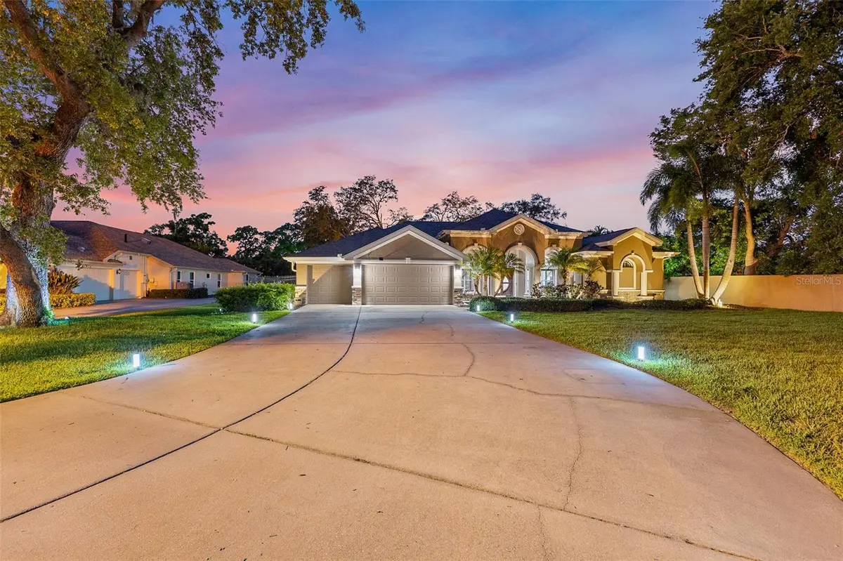 512 CREEKSIDE CT, Safety Harbor, FL 34695