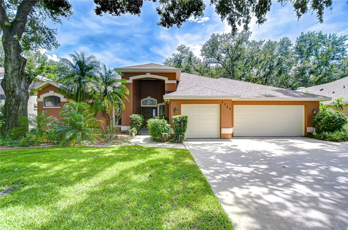 2245 EAGLE BLUFF DR, Valrico, FL 33596