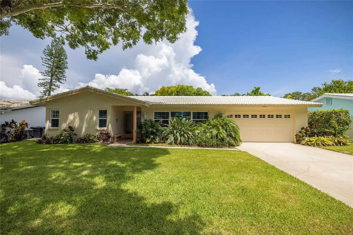 1279 OVERCASH DR, Dunedin, FL 34698