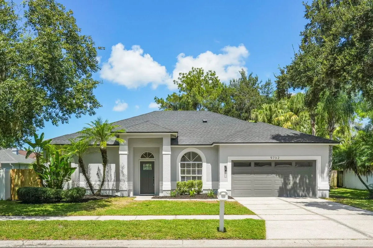 9732 FOX CHAPEL RD, Tampa, FL 33647