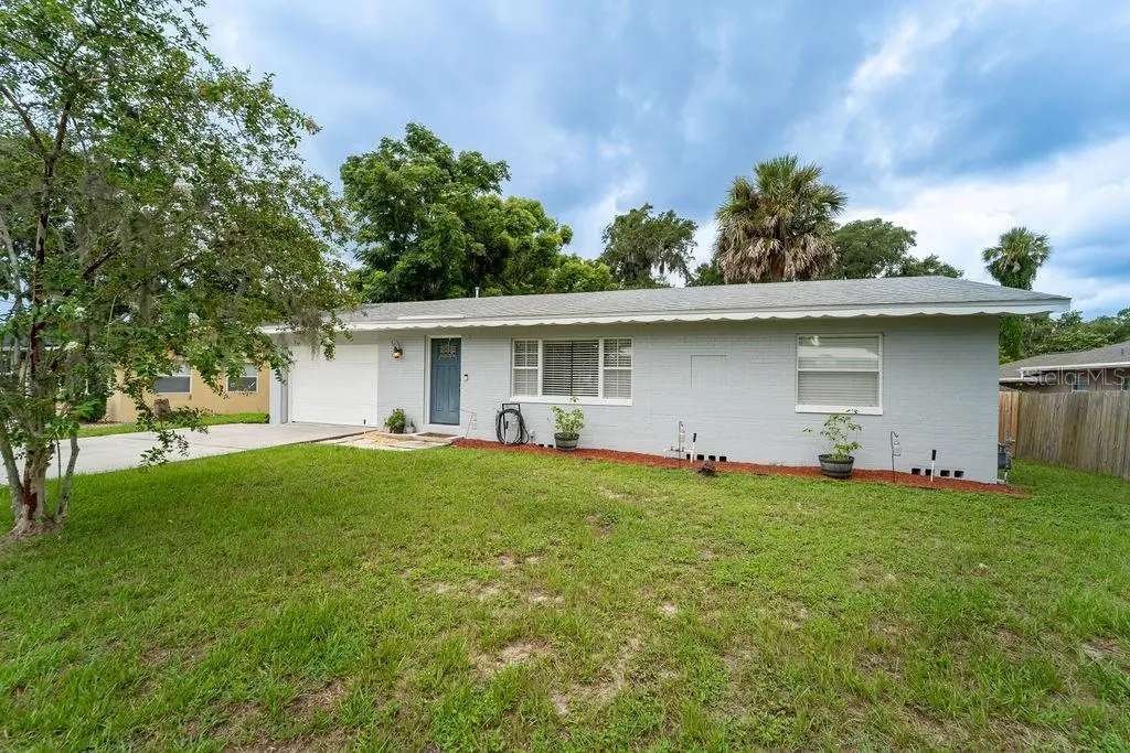 920 SHAYLER AVE, Deland, FL 32724