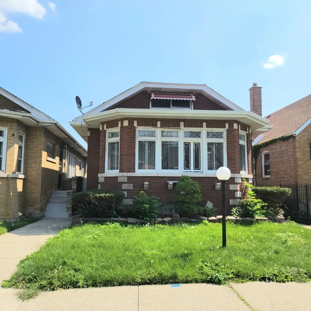 7653 S Honore ST, Chicago, IL 60620