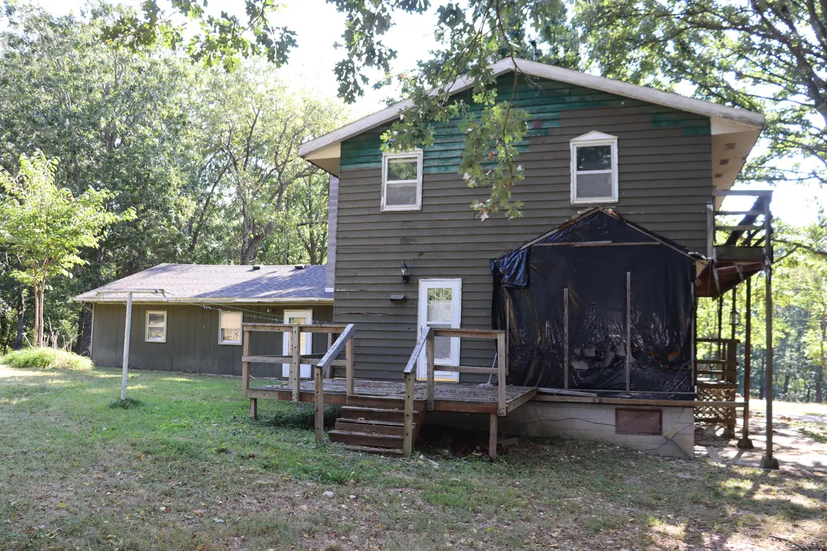 1255 Saddle Club RD, Fordland, MO 65652