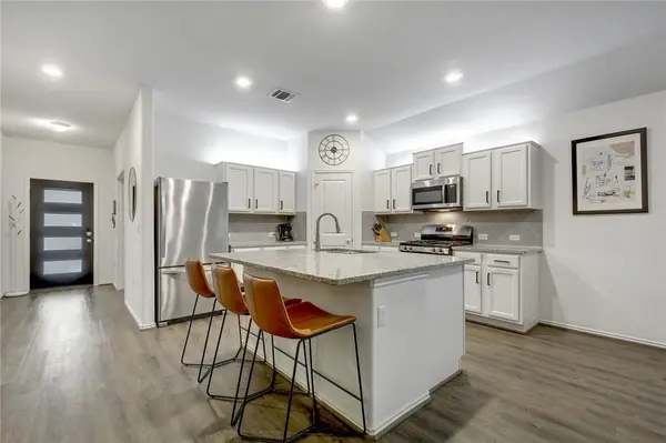 15400 Summer Ray DR, Del Valle, TX 78617