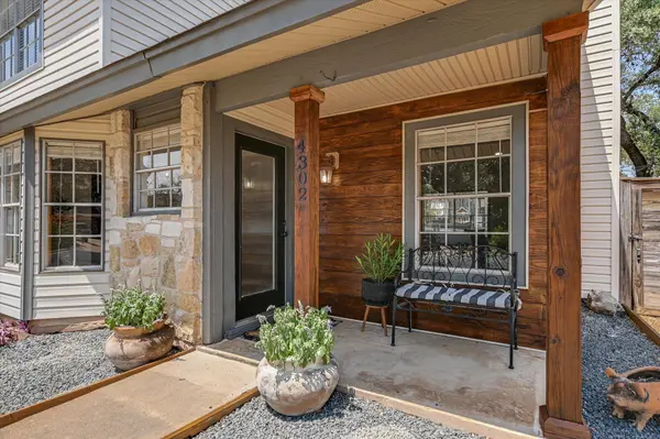 4302 Manzanillo DR, Austin, TX 78749